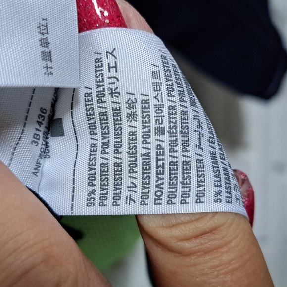 Hollister Sport Navy Blue/Green Quarter Zip Thumb Hole Pullover. Size Medium - Picture 10 of 10